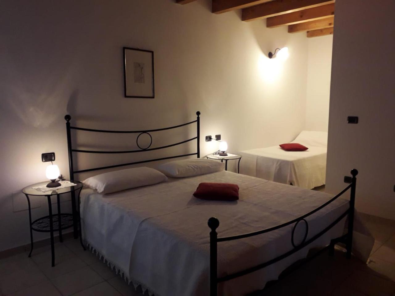 La Tana Del Picchio Villa Neviano degli Arduini Dış mekan fotoğraf